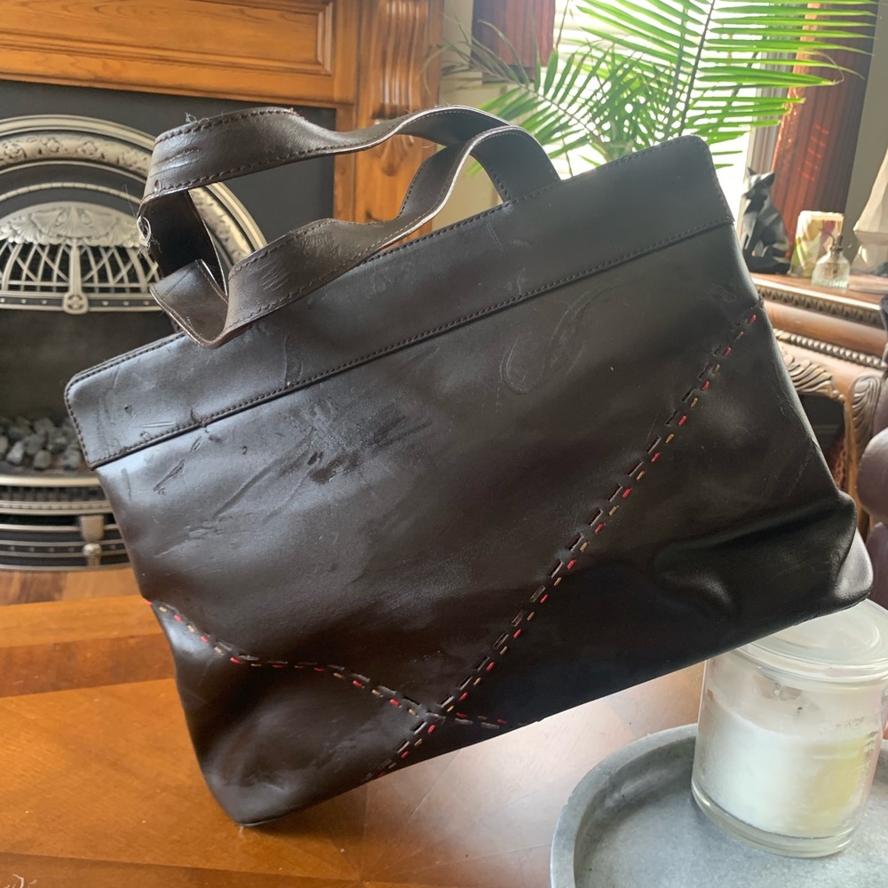Max New York Brown Leather purse  with Structured Design